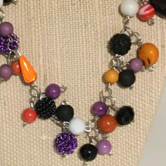 🎃 Halloween Beaded Statement Necklace – Handmade Spooky Charm 🎃 - Picture 4 of 4
